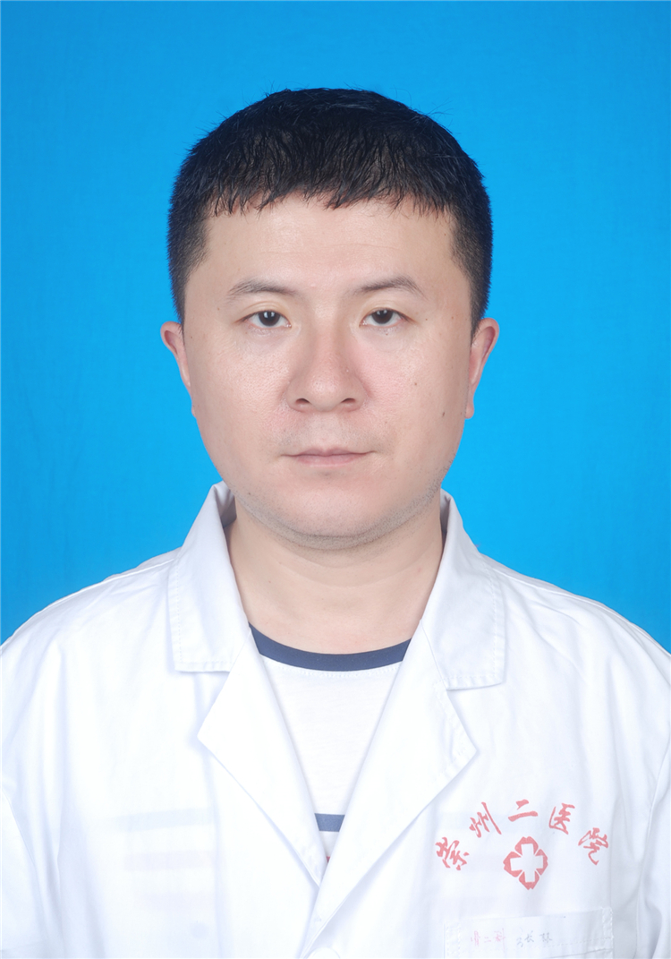 骨五科 季磊 主治医师.JPG